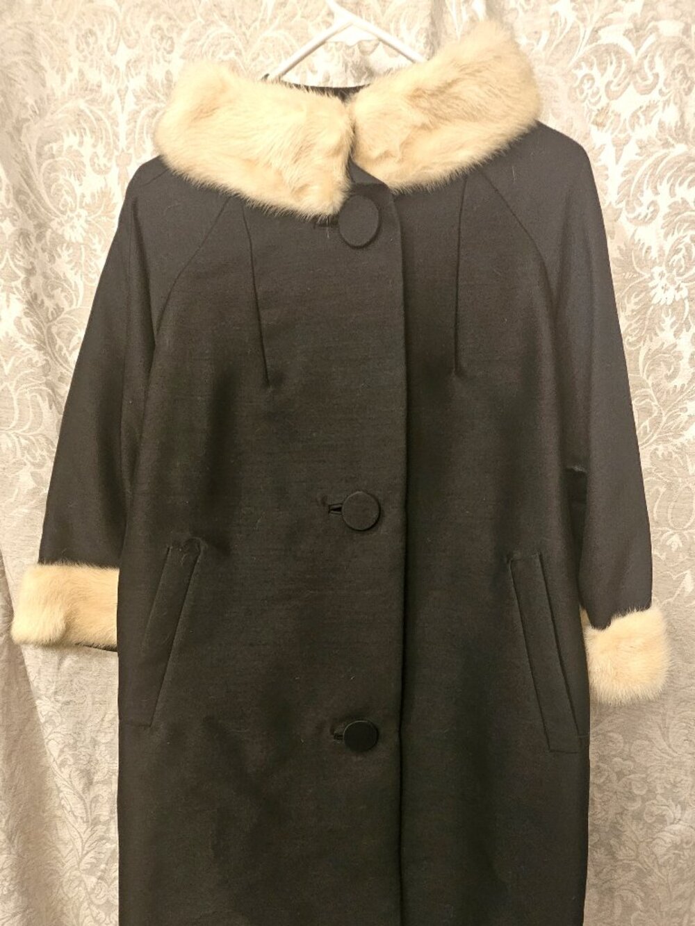 Marilyn Monroe style pre-'64 ILGWU black faille coat ivory mink collar cuffs MCM
